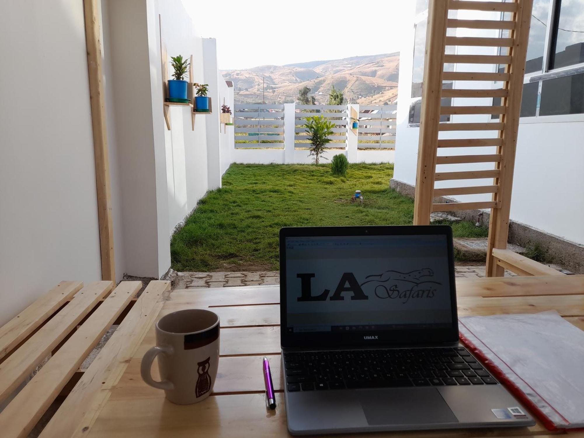 La-Domek Traveller's home Mbeya Eksteriør bilde